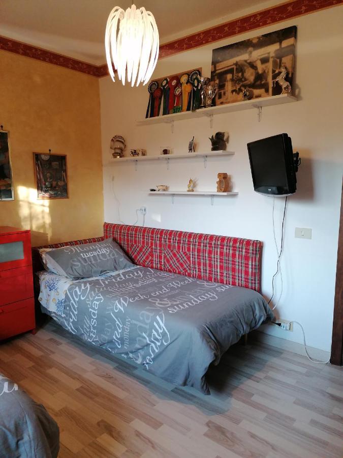 Villa Anna Fara in Sabina Екстериор снимка